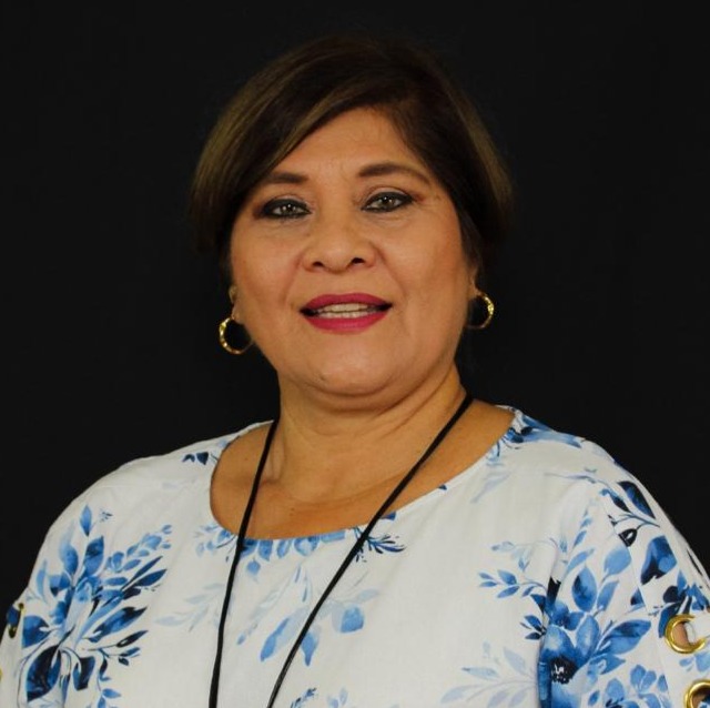 Enereida González de De la Cruz